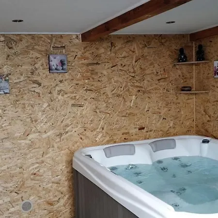 Ferienhaus Maison Familiale Chaleureuse Au Pied Des Pyrenees *